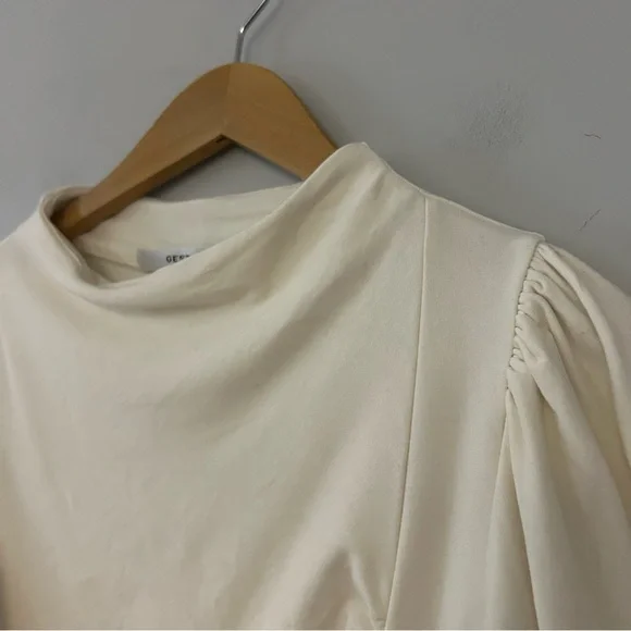 GESTUZ RifaGZ White Cream Pullover Ruched Blouse - Picture 5 of 9